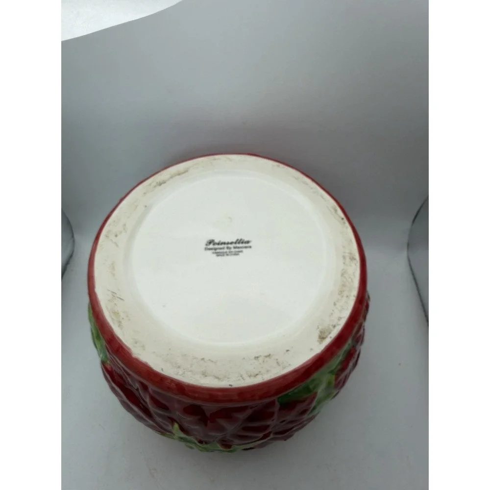 Maxcera Poinsettia Ceramic Basket Bowl Metal Wood Handle Christmas 8.5
